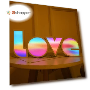 Световая коробка с буквами LOVE — Оригинальные светильники
