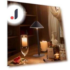 Беспроводная настольная лампа с зарядкой от USB — Настольные лампы, Home Furnishing Department Mall