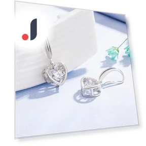 Синие умные серьги в форме сердца — Умные украшения, Sace Gems