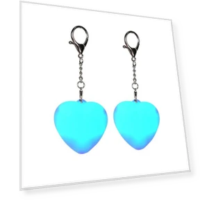 Сенсорный свет Перезаряжаемый Мини-фонарик Сенсорный и Автоматический Датчик Света Кошелек Брелок с Компактным Сердечком — Фонарики, Fungogo