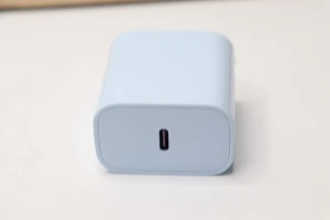 Быстрое зарядное устройство USB C — Внешние аккумуляторы, Qntry
