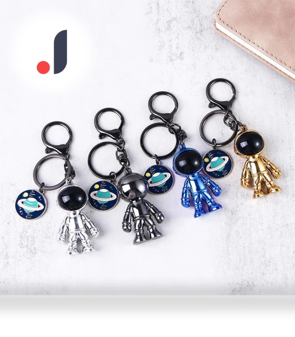 3D Astronaut Pendant — Keychains & Keyrings, Qiangxiu
