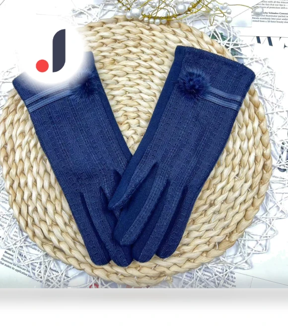 Touchscreen Gloves — Gloves & Mittens, Female s