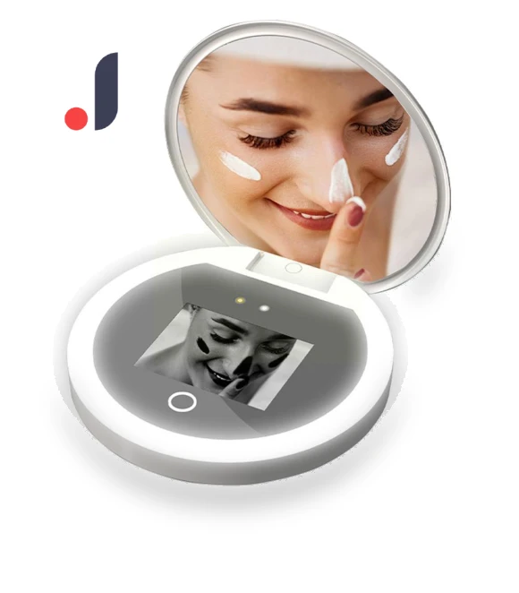 Smart UV Camera for Sunscreen Check — Compact & Travel, Actually lighting