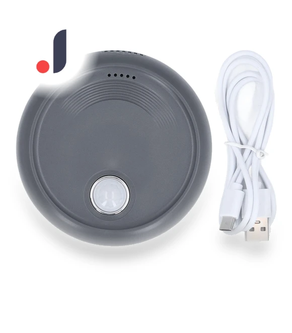 Smart Sensing USB Charger Pet Odor Purifier — Activated Carbon Air Purifiers, KONNWEI