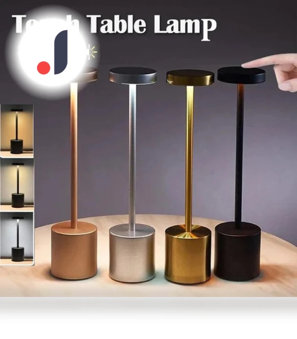 Classic Desk Lamp with USB Charging — Study & Desk Lighting, Darling Women Boutique A