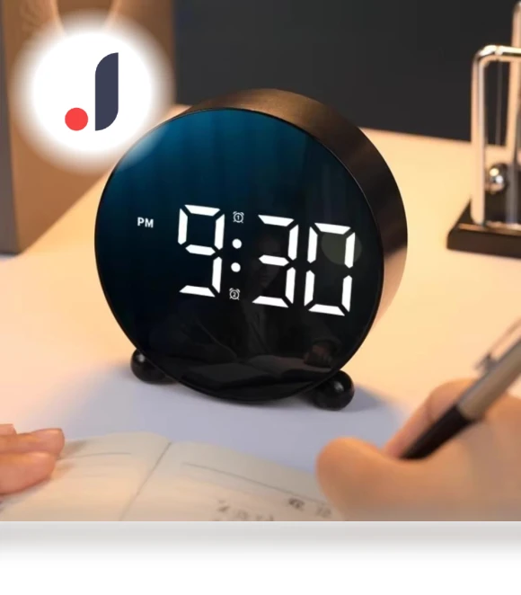 Digital Alarm Clock with Adjustable Brightness — Alarms & Clocks, rebuy