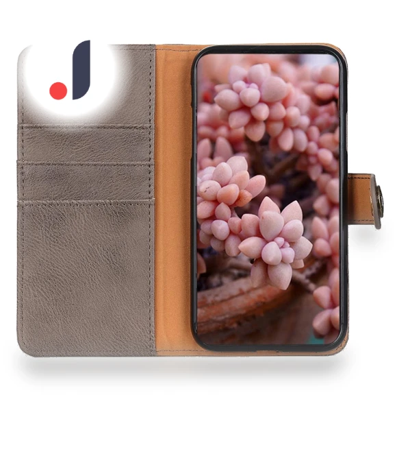 Leather Phone Case with Wallet Stand — Bumpers, Smartwatch 2025