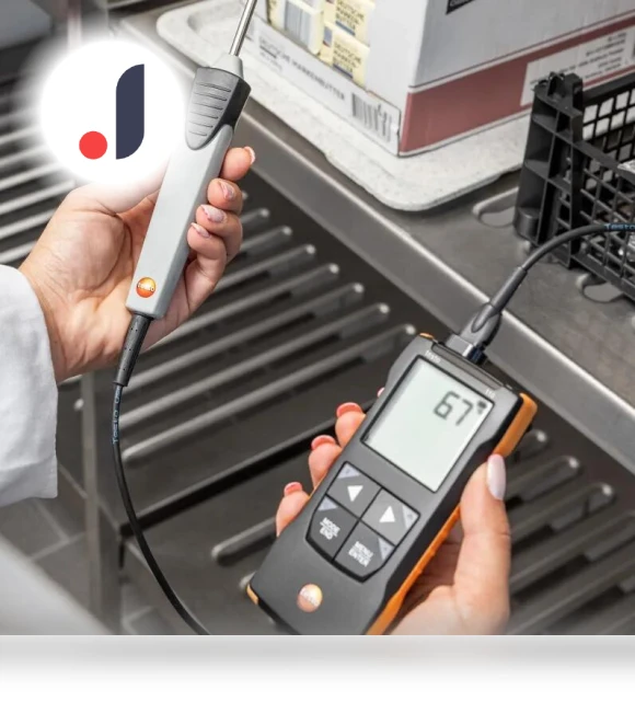 High-Precision Digital Temperature Sensor with Immersion/Penetration Probe — Thermal Measurement Tools, Testo