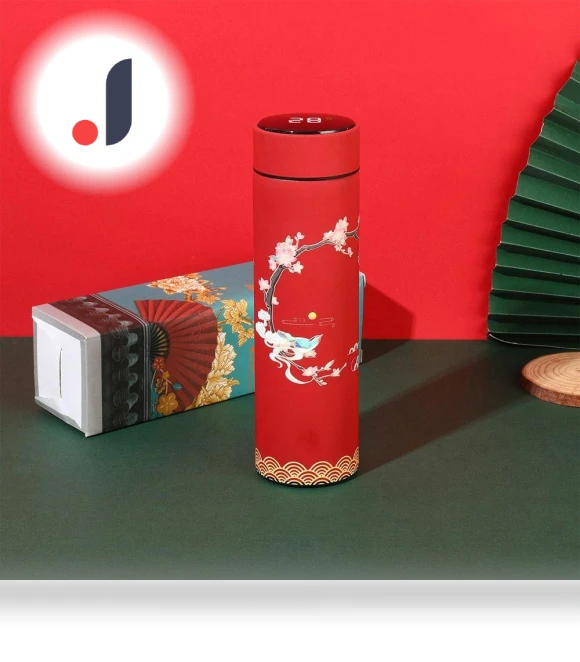 Vacuum Thermos Water Bottle with Smart Temperature Display — Travel Drinkware, SHyunjing
