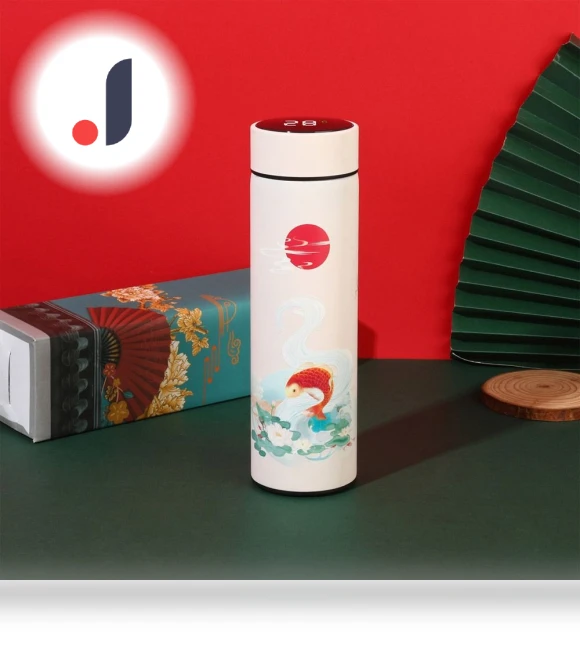 Vacuum Thermos Water Bottle with Smart Temperature Display — Travel Drinkware, SHyunjing