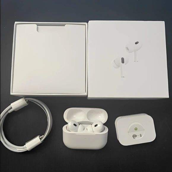 Wireless Earbuds with Noise Cancellation — In-Ear Headphones, ElectronicsHome