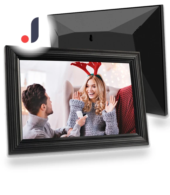 HD Digital Photo Frame with Wood Texture — Digital Frames, Holland Ham