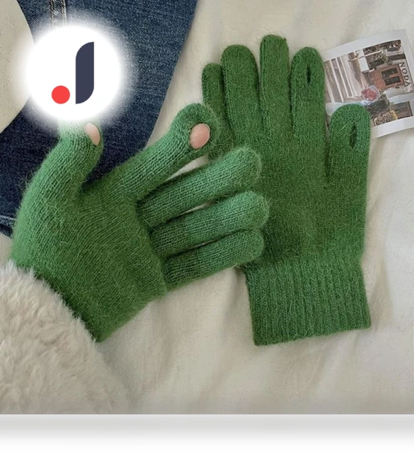 Touchscreen Winter Gloves — Gloves & Mittens, Soft Grass