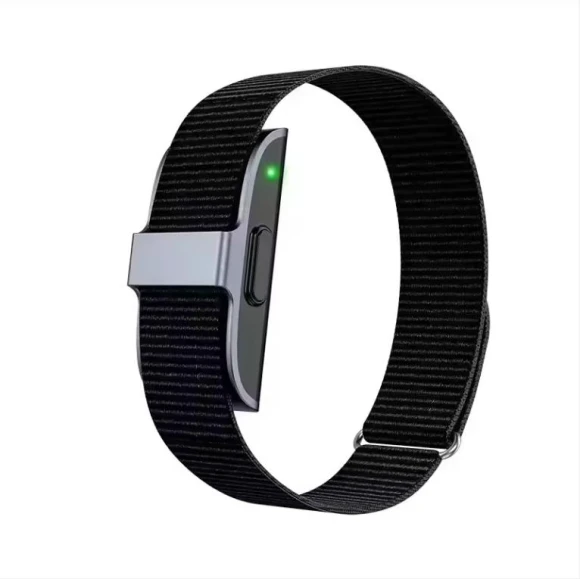 Smart Bracelet with Heart Rate and Blood Pressure Monitor — Smartwatches, Xiaomi