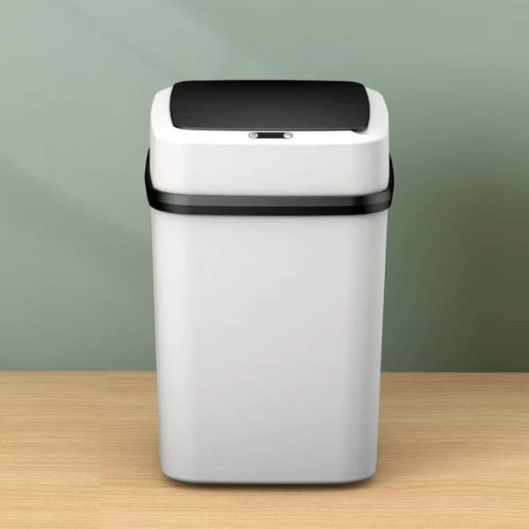 Touchless Trash Can — Kitchen Cans, Mode Closet
