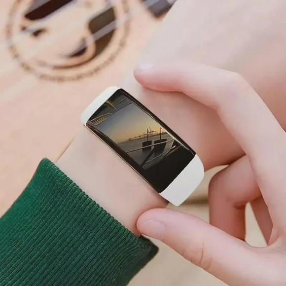 Waterproof Fitness Tracker — Bases, StrideBox