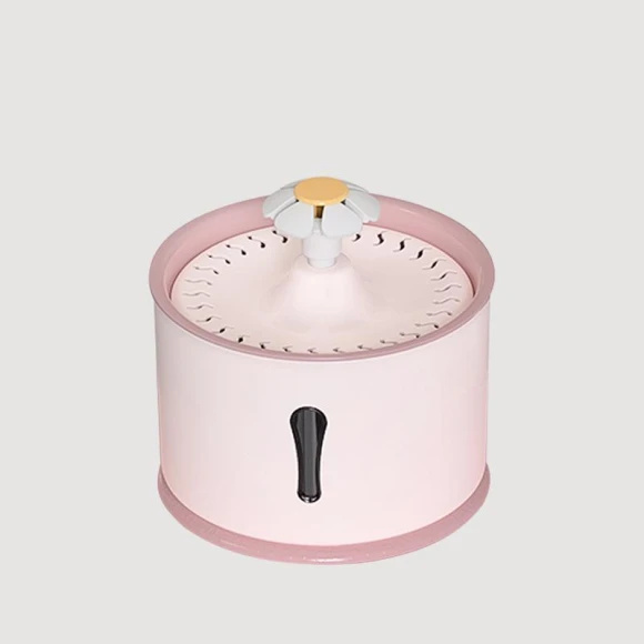 Smart Water Dispenser for Pets — Pet Hydration Solutions, Pet family bucket