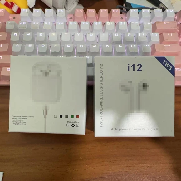 Bluetooth Headset with Color Screen — In-Ear Headphones, Huaqiangbei