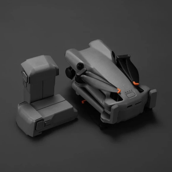 Intelligent Flight Battery Plus — Batteries, DJI