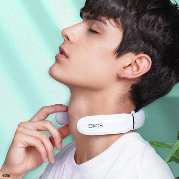 Portable Electric Pulse Neck Massager with Heat — Massage Gun, SKG