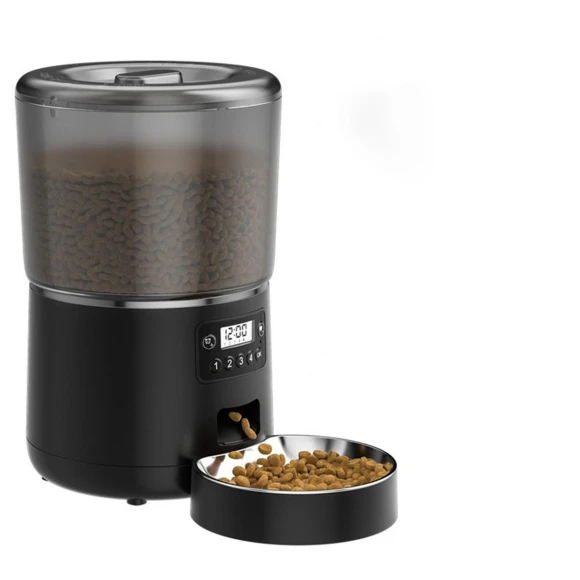 Automatic Pet Feeder — Automatic Pet Feeder, Holland Pia