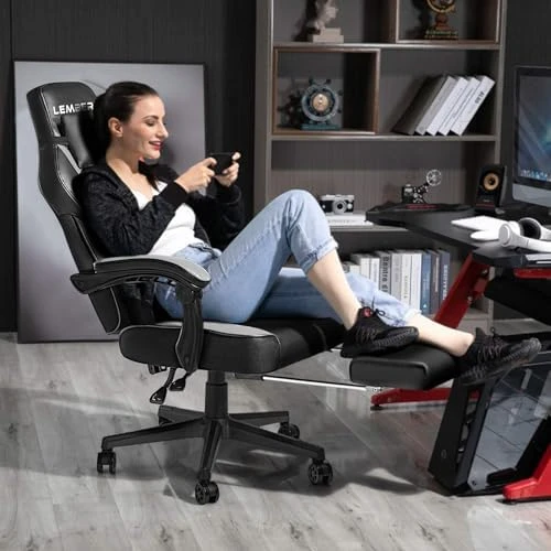 Gaming Chair with Footrest — Smart Chairs, LEMBERI