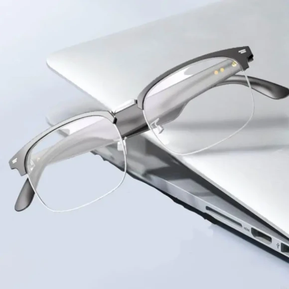 AI Translator Glasses — Translator Device