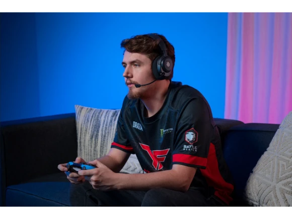 Arctis Nova 5P Wireless Gaming Headset — Wireless Earbuds, SteelSeries