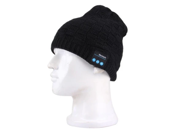 Knitted Winter Hat with Bluetooth Headset and Microphone — Wireless Earbuds