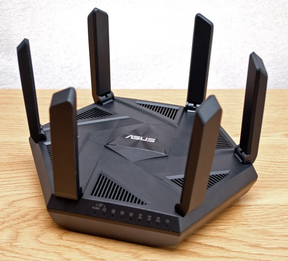Tri-band WiFi 6E Router, Asus