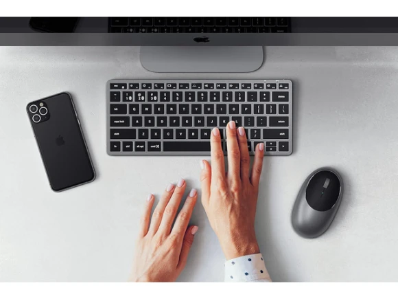 Slim X1 Backlit Bluetooth Keyboard — Bluetooth Keyboard, Satechi