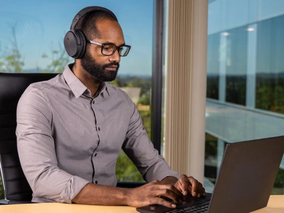 Wireless Over-Ear Headphones — Wireless Earbuds, Monoprice