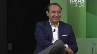 United Airlines' Response After Man Dragged from Plane