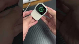 This Apple Watch wireless charger is quite interesting #shorts