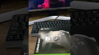 Xbox series controller lunar shift