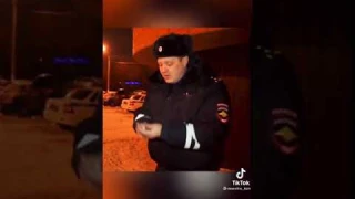 СОТРУДНИК РАССКАЗАЛ ЛАЙФХАК ПРО LED ЛАМПЫ #shorts