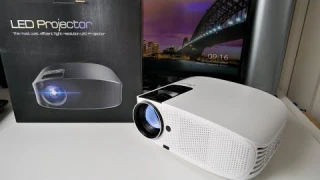 Alphas YG600 HD 720p LED Home Cinema Projector - 3500 Lumens