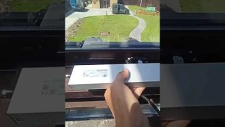 Ставим электропривод дистанционно открывания фрамужных окон BTR Eco #секретыоконщика