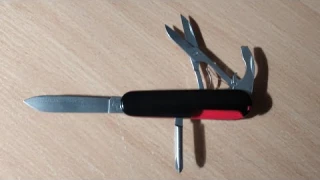 Victorinox Bandera Tinker. Мод. Стильный статусный двухрядный многопредметник с лайнерами из g10.