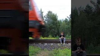Поезд сбил человека #shorts #ржд #социальныйролик