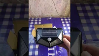 Светильник с Солнечной Панелью и Датчиком Движения!