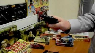 Детские пистоны для игрушечного оружия.