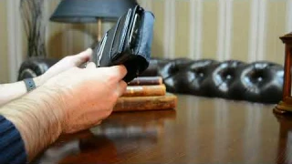 Мужской поясной кошелек-бумажник-портмоне с карабином для телефона из натуральной кожи