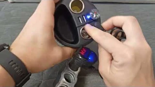 Разветвитель прикуривателя 120W с вольтметром, 2 гнеда + 2USB, с компасом
