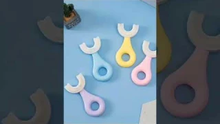 U-ОБРАЗНАЯ ДЕТСКАЯ ЗУБНАЯ ЩЁТКА