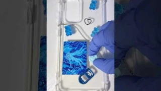 Дизайн чехла из эпоксидной смолы/тг alena_epoxyr #эпоксиднаясмола #хендмейд #чехол #handmade #diy