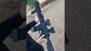 The absurd California compliant AR-15 🫡 pray good citizens get their rights back.