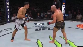 UFC 273: Alexandre Volkanovski vs Chan Sung Jung Rund n3