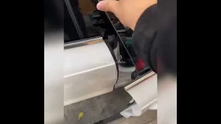 ДОВОДЧИКИ ДВЕРЕЙ
